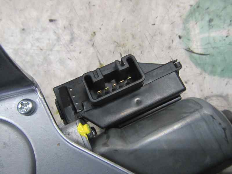 Recambio de motor limpia trasero para toyota yaris 1.3 16v cat referencia OEM IAM 851300D080  