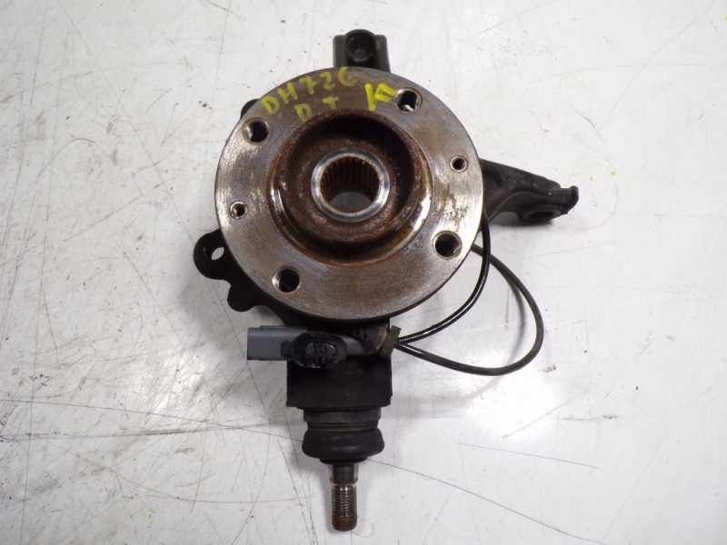 Recambio de mangueta delantera izquierda para ds ds 4 crossback 1.6 thp referencia OEM IAM 364696  