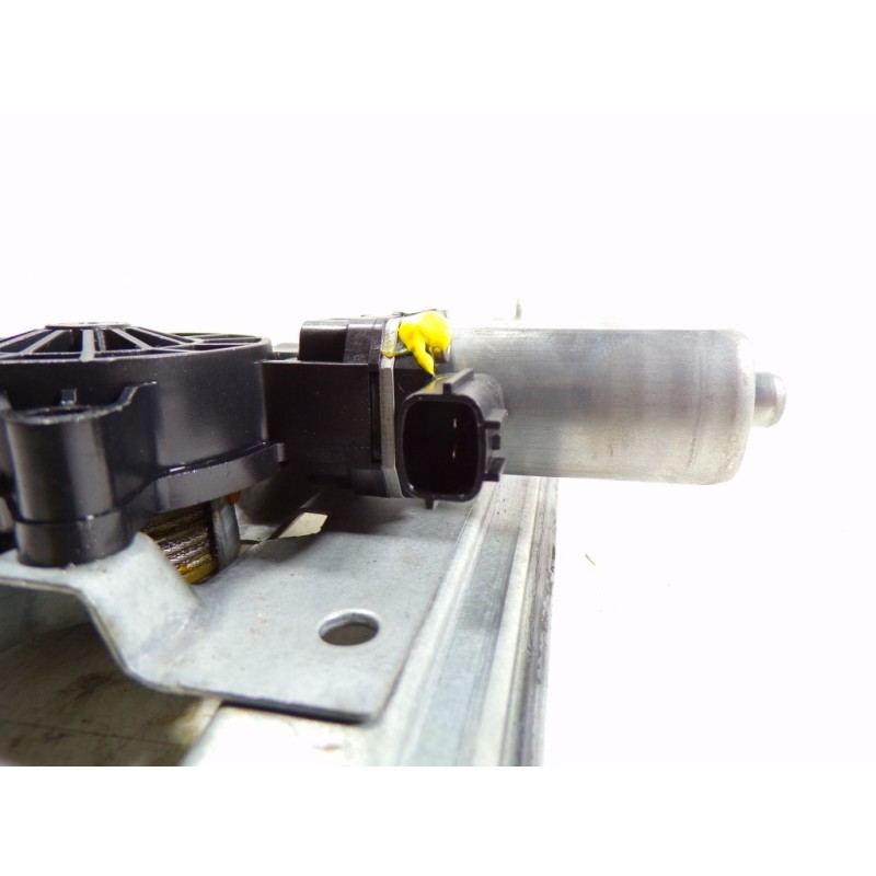 Recambio de elevalunas delantero derecho para renault clio iv grandtour 1.5 dci diesel fap referencia OEM IAM  807205569R 