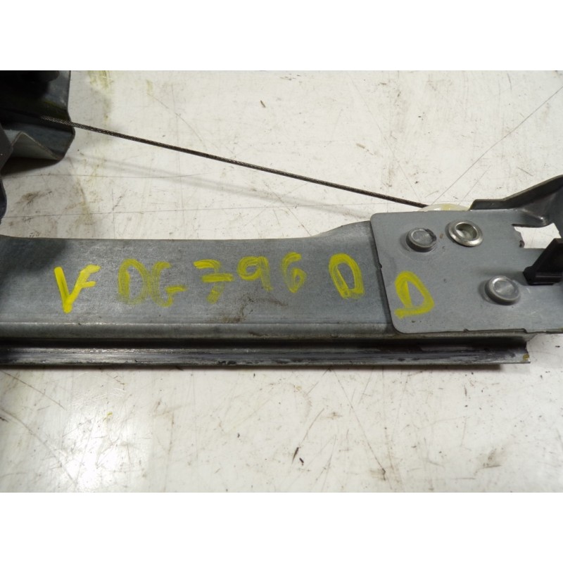 Recambio de elevalunas delantero derecho para renault clio iv grandtour 1.5 dci diesel fap referencia OEM IAM  807205569R 