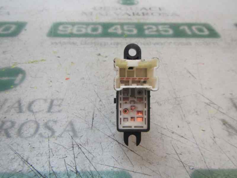 Recambio de mando elevalunas delantero derecho para nissan micra (k13) 1.2 cat referencia OEM IAM   