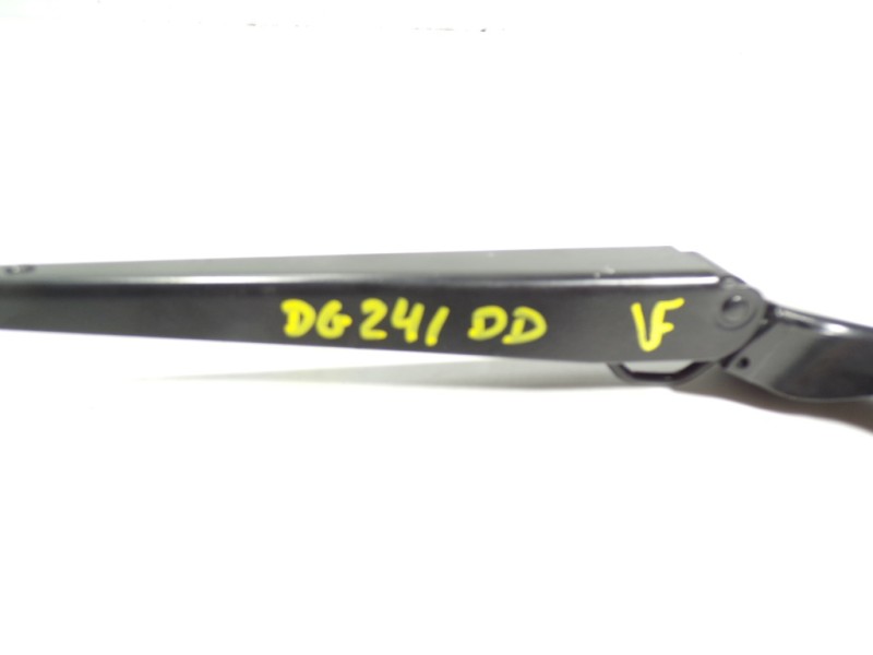 Recambio de brazo limpia delantero derecho para mini mini (f56) 1.5 12v turbodiesel referencia OEM IAM 61617335477  