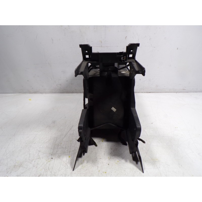 Recambio de apoyabrazos central para peugeot 5008 1.6 hdi fap cat (9hz / dv6ted4) referencia OEM IAM 7591KY 9670593077 