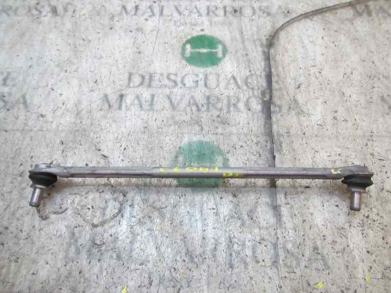 Recambio de tirante delantero izquierdo para toyota yaris 1.3 16v cat referencia OEM IAM 4882052040  