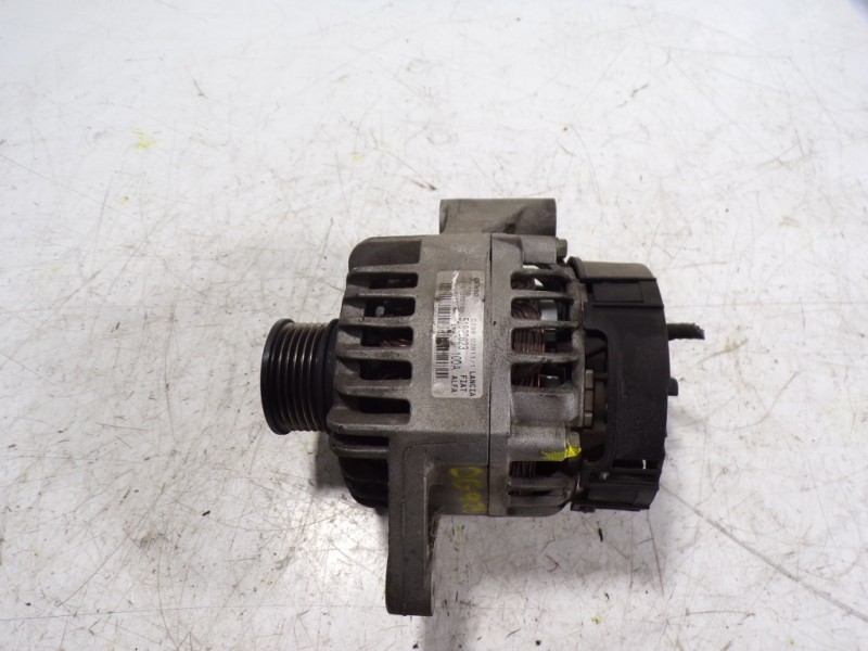 Recambio de alternador para fiat bravo (198) 1.6 jtdm 16v cat referencia OEM IAM 51820623 51820623 