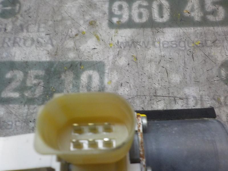 Recambio de elevalunas delantero derecho para bmw serie 3 coupe (e92) 320d referencia OEM IAM 51337193456  