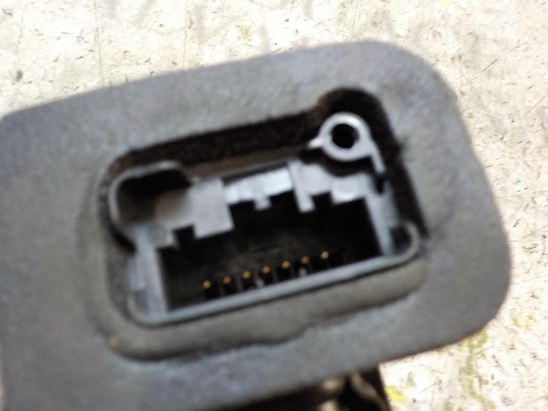 Recambio de cerradura puerta trasera derecha para volkswagen golf vii lim. business bluemotion tech. referencia OEM IAM 5K483901