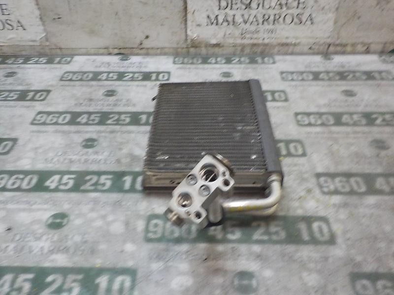 Recambio de evaporador aire acondicionado para bmw serie 3 coupe (e92) 320d referencia OEM IAM 64119290888  