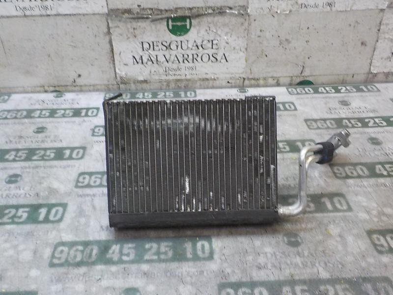 Recambio de evaporador aire acondicionado para bmw serie 3 coupe (e92) 320d referencia OEM IAM 64119290888  