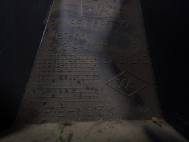 Recambio de guantera para peugeot 5008 1.6 hdi fap cat (9hz / dv6ted4) referencia OEM IAM 8218YT 9685168577 