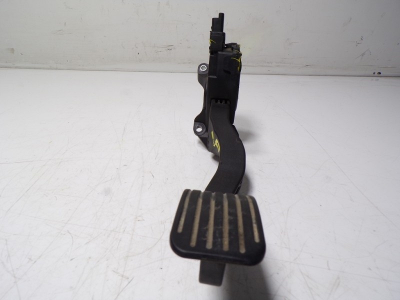 Recambio de potenciometro pedal para citroën c-elysée 1.6 hdi fap referencia OEM IAM 1601CV 9671433680 
