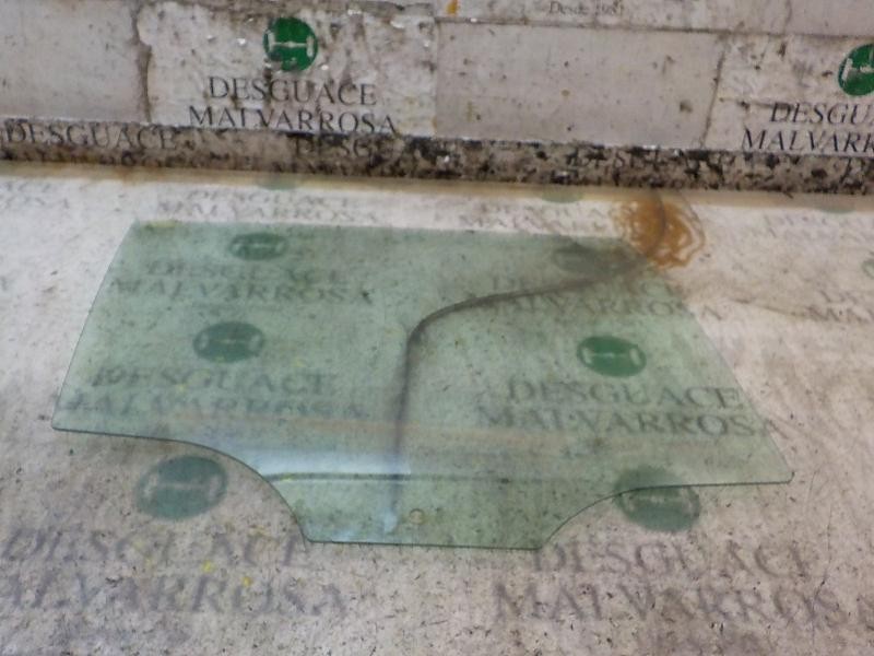 Recambio de cristal puerta trasero derecho para volkswagen golf vii lim. business bluemotion tech. referencia OEM IAM 5G6845026 