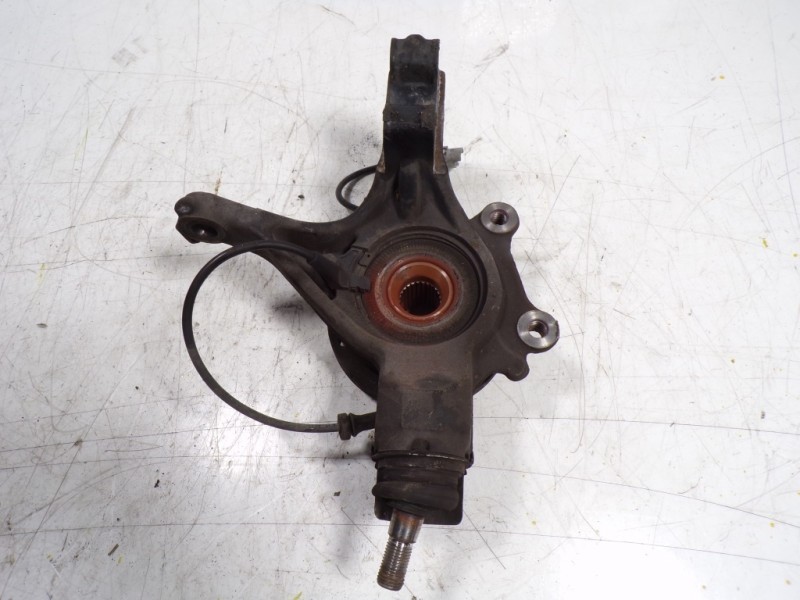 Recambio de mangueta delantera izquierda para peugeot 5008 1.6 hdi fap cat (9hz / dv6ted4) referencia OEM IAM 1606630980  