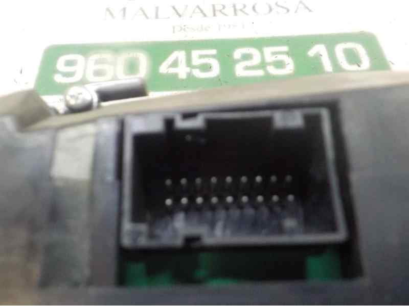 Recambio de cuadro instrumentos para fiat doblo 1.3 16v jtd cat referencia OEM IAM 51910134 51910134 