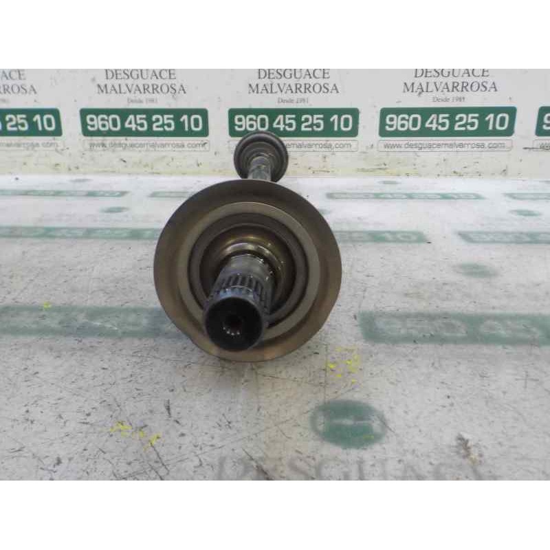 Recambio de transmision trasera derecha para bmw serie 5 lim. (f10) 2.0 turbodiesel referencia OEM IAM 33207581022 7581022 