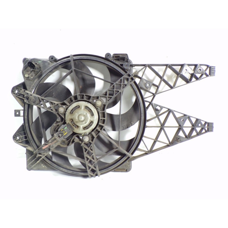 Recambio de electroventilador para fiat bravo (198) 1.6 jtdm 16v cat referencia OEM IAM 51820792 882300200 882300200