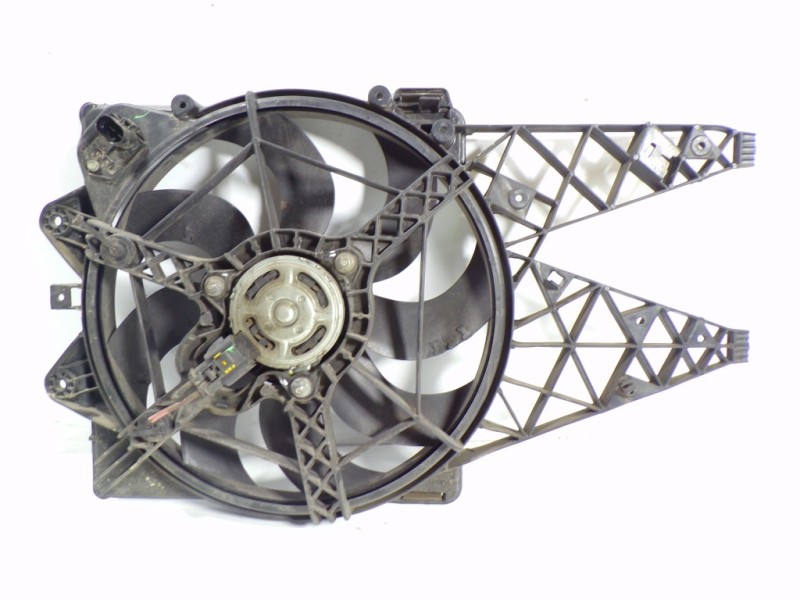 Recambio de electroventilador para fiat bravo (198) 1.6 jtdm 16v cat referencia OEM IAM 51820792 882300200 882300200