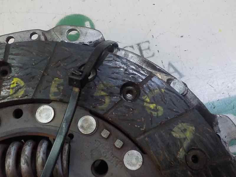 Recambio de kit embrague para fiat doblo 1.3 16v jtd cat referencia OEM IAM 71773778  