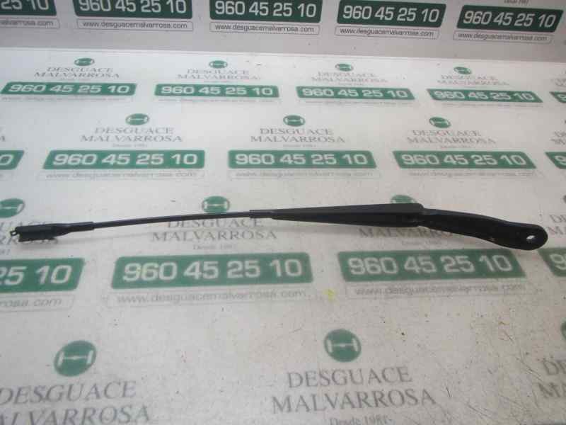 Recambio de brazo limpia delantero derecho para land rover freelander (lr2) 2.2 td4 cat referencia OEM IAM LR002246  