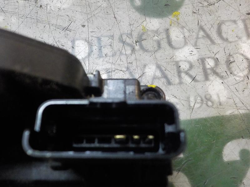 Recambio de cerradura puerta delantera derecha para nissan nv 200 (m20) 1.5 dci cat referencia OEM IAM 80500JX51A  