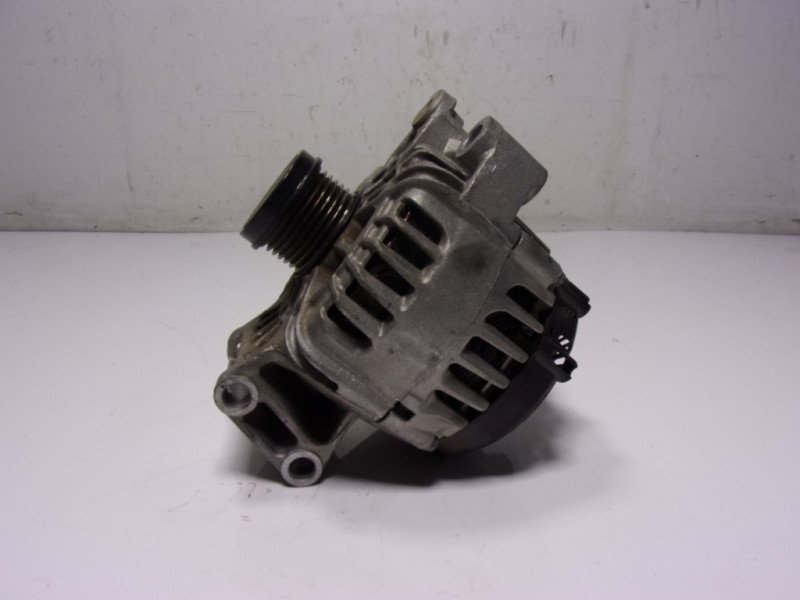 Recambio de alternador para ford kuga (cbs) 1.5 ecoboost cat referencia OEM IAM 2265729 F1FT10300BB 
