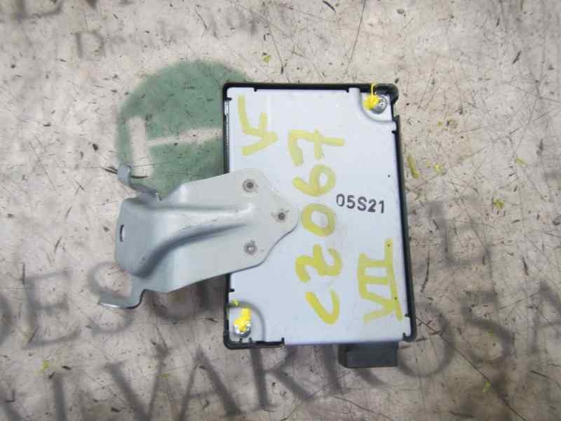 Recambio de modulo electronico para toyota yaris 1.3 16v cat referencia OEM IAM 897600D030 897600D031 