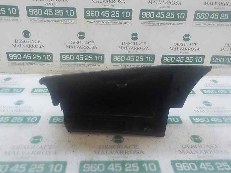 Recambio de guantera para bmw serie 5 berlina (e60) 3.0 turbodiesel cat referencia OEM IAM 51169132605 51167034079 