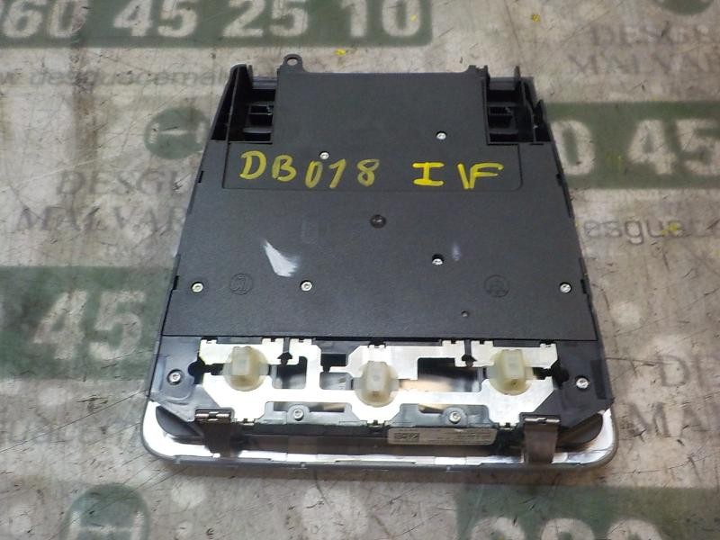 Recambio de piloto interior para bmw serie 3 coupe (e92) 320d referencia OEM IAM 61319225475  