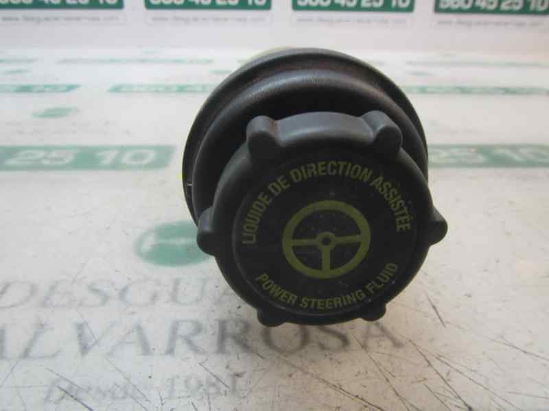 Recambio de deposito servo para land rover freelander (lr2) 2.2 td4 cat referencia OEM IAM LR000578  