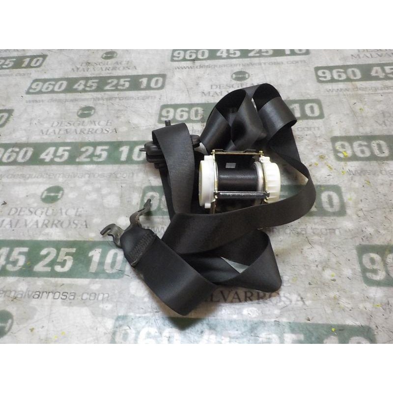 Recambio de cinturon seguridad delantero izquierdo para bmw serie 1 berlina (e81/e87) 118d referencia OEM IAM 72119117219  