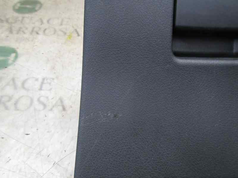 Recambio de guantera para toyota yaris 1.3 16v cat referencia OEM IAM 555500D151C1  