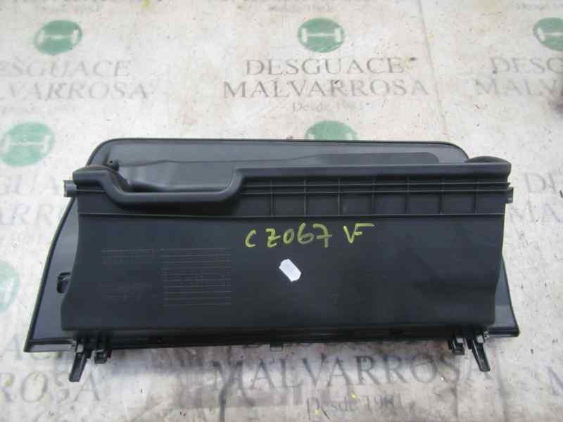 Recambio de guantera para toyota yaris 1.3 16v cat referencia OEM IAM 555500D151C1  