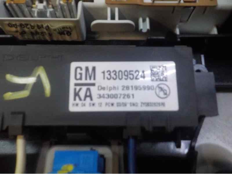 Recambio de piloto interior para opel insignia berlina 2.0 cdti cat referencia OEM IAM 13285100 13309524 