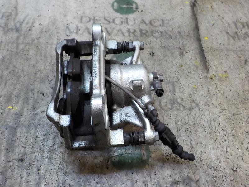 Recambio de pinza freno delantera derecha para volkswagen golf vii lim. business bluemotion tech. referencia OEM IAM 8V0615124  