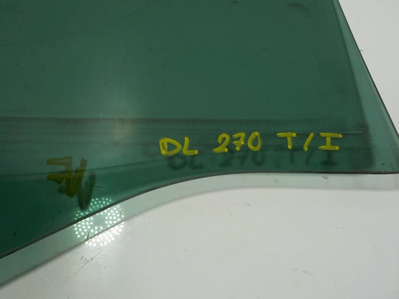 Recambio de cristal puerta trasero izquierdo para seat ibiza (kj1) fr referencia OEM IAM 6F0845025C  