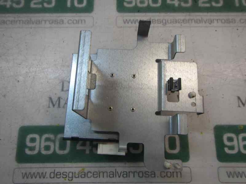 Recambio de modulo electronico para land rover freelander (lr2) 2.2 td4 cat referencia OEM IAM  AH5214B526AB 8ES01032900