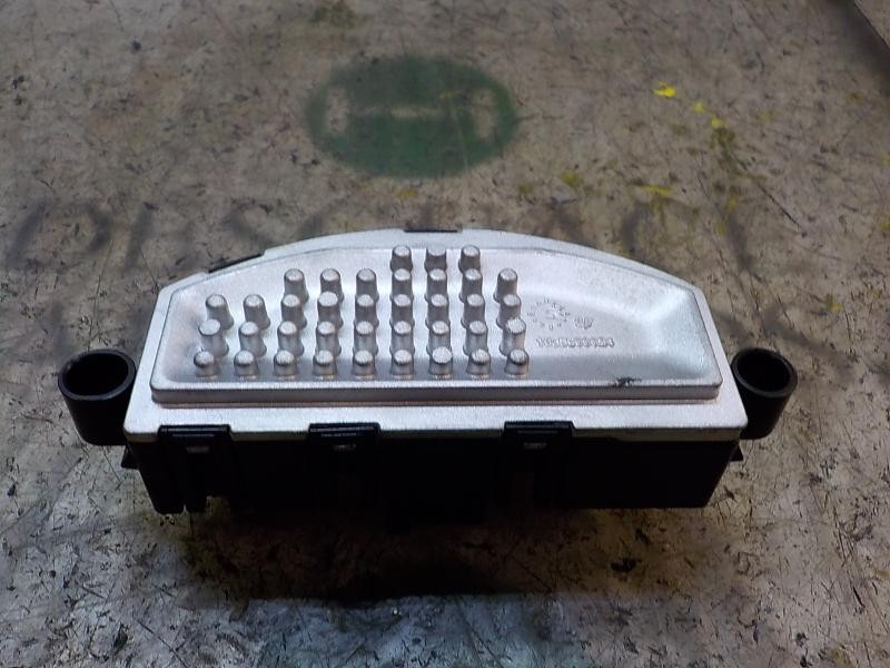 Recambio de resistencia calefaccion para volkswagen golf vii lim. business bluemotion tech. referencia OEM IAM 5Q0907521C 5Q0907