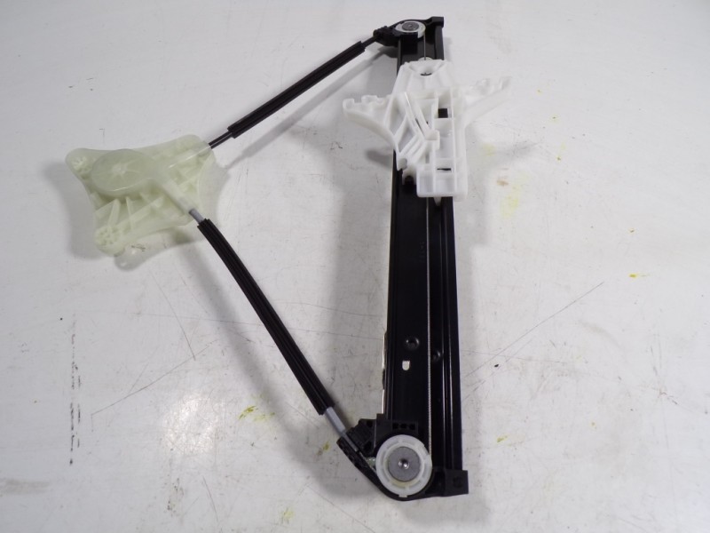 Recambio de elevalunas trasero izquierdo para seat arona 1.0 tgi bivalent. gasolina / cng referencia OEM IAM 6F0839461C 6F083946