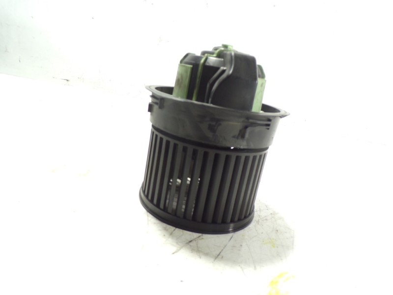 Recambio de motor calefaccion para citroën c4 lim. 1.6 hdi fap referencia OEM IAM 6441CZ  