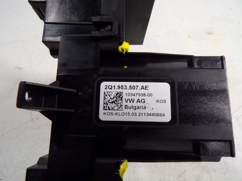 Recambio de mando intermitentes para seat arona 1.0 tgi bivalent. gasolina / cng referencia OEM IAM 2Q0953513ACIGI 2Q1953507AE 