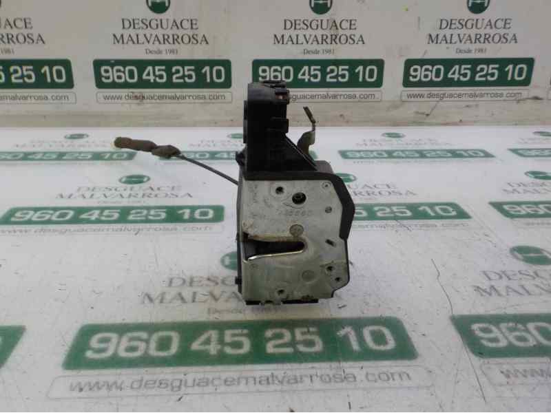 Recambio de cerradura puerta trasera derecha para bmw serie 3 berlina (e46) 1.9 cat referencia OEM IAM 51227011310  