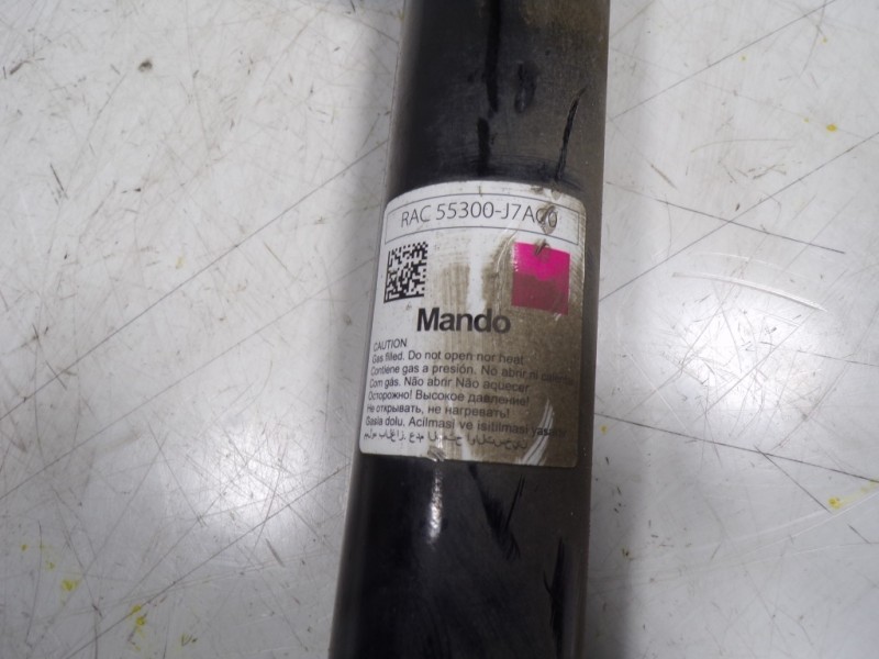 Recambio de amortiguador trasero derecho para kia ceed 1.6 crdi cat referencia OEM IAM 55310J7AC0 55300J7AC0 