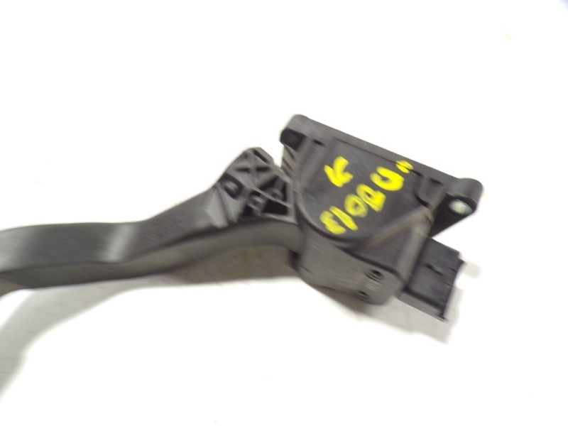 Recambio de potenciometro pedal para citroën c4 lim. 1.6 hdi fap referencia OEM IAM 1601CQ 9671840280 0280755164