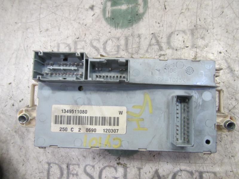 Recambio de caja reles / fusibles para citroën jumper caja abierta (06.2006 =>) referencia OEM IAM   