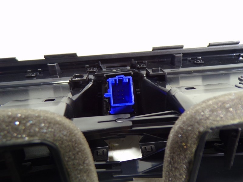 Recambio de warning para seat arona 1.0 tgi bivalent. gasolina / cng referencia OEM IAM 6F09532351QB  