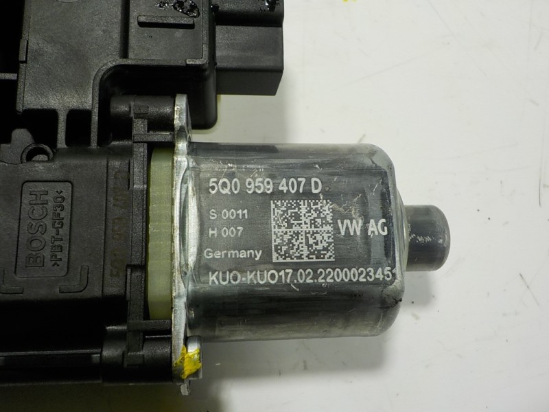 Recambio de motor elevalunas trasero izquierdo para seat ibiza (kj1) fr referencia OEM IAM 5Q0959407D 5Q0959407D 