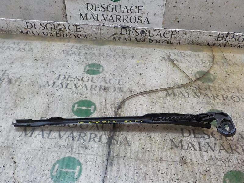 Recambio de brazo limpia delantero derecho para seat leon (1p1) 1.9 tdi referencia OEM IAM 1P0955410A1P9  
