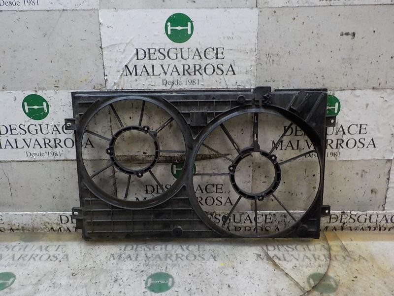 Recambio de canalizador aire para seat leon (1p1) 1.9 tdi referencia OEM IAM 1K0121207BB9B9  