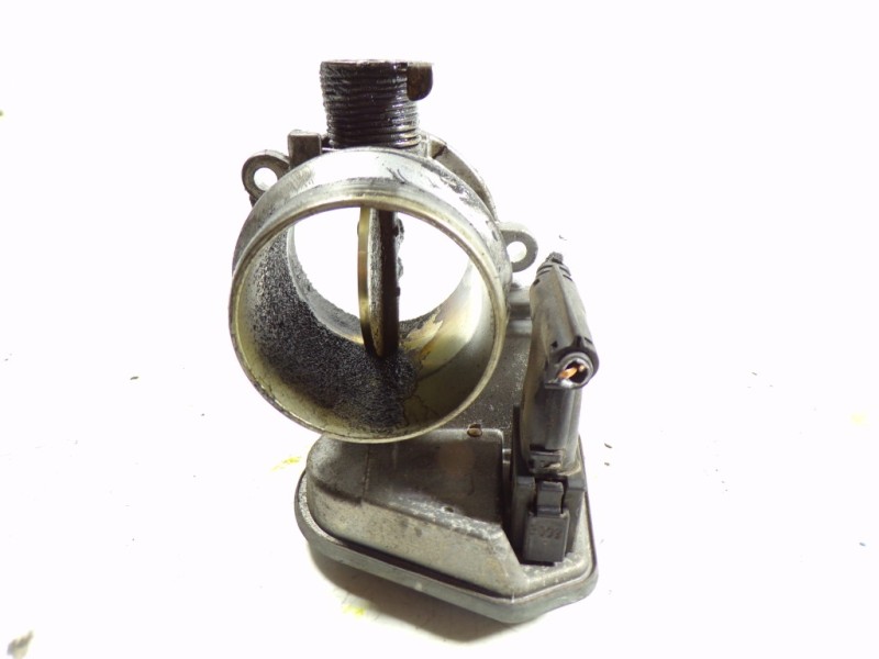 Recambio de caja mariposa para bmw serie 1 coupe (e82) 118d referencia OEM IAM 13547804373  