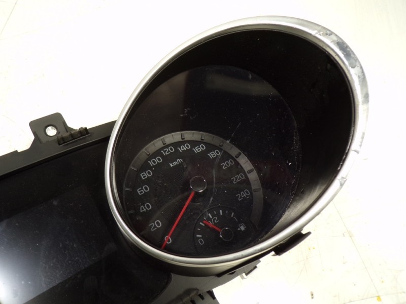 Recambio de cuadro instrumentos para kia ceed 1.6 crdi cat referencia OEM IAM 94003J7190 1164202850 1164202850